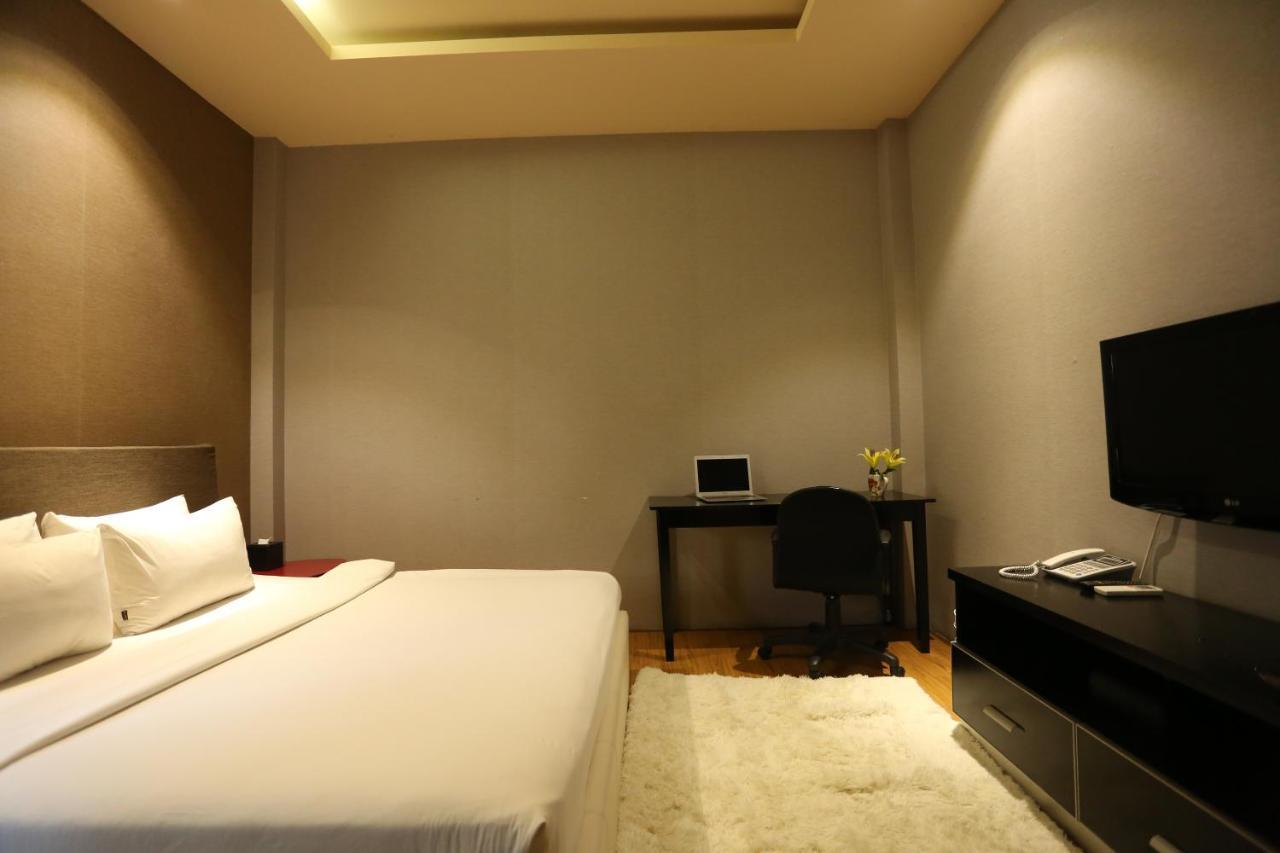 Diamond Suite Hai Ba Trung Hô Chi Minh-Ville Extérieur photo