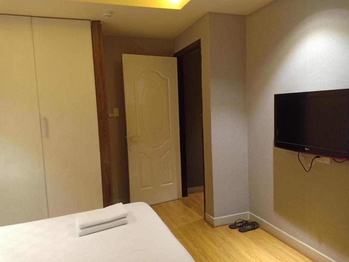 Diamond Suite Hai Ba Trung Hô Chi Minh-Ville Extérieur photo